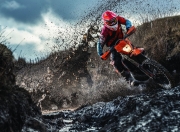 熊猫世界杯2026-阿尔瓦雷斯生涯之夜闪耀，巴拉圭力克秘鲁抢占争冠战先机