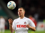 熊猫体育赛事-莱奥完美演绎唯一性，当德国战车遇上亚特兰大，他如何成为全场唯一答案？