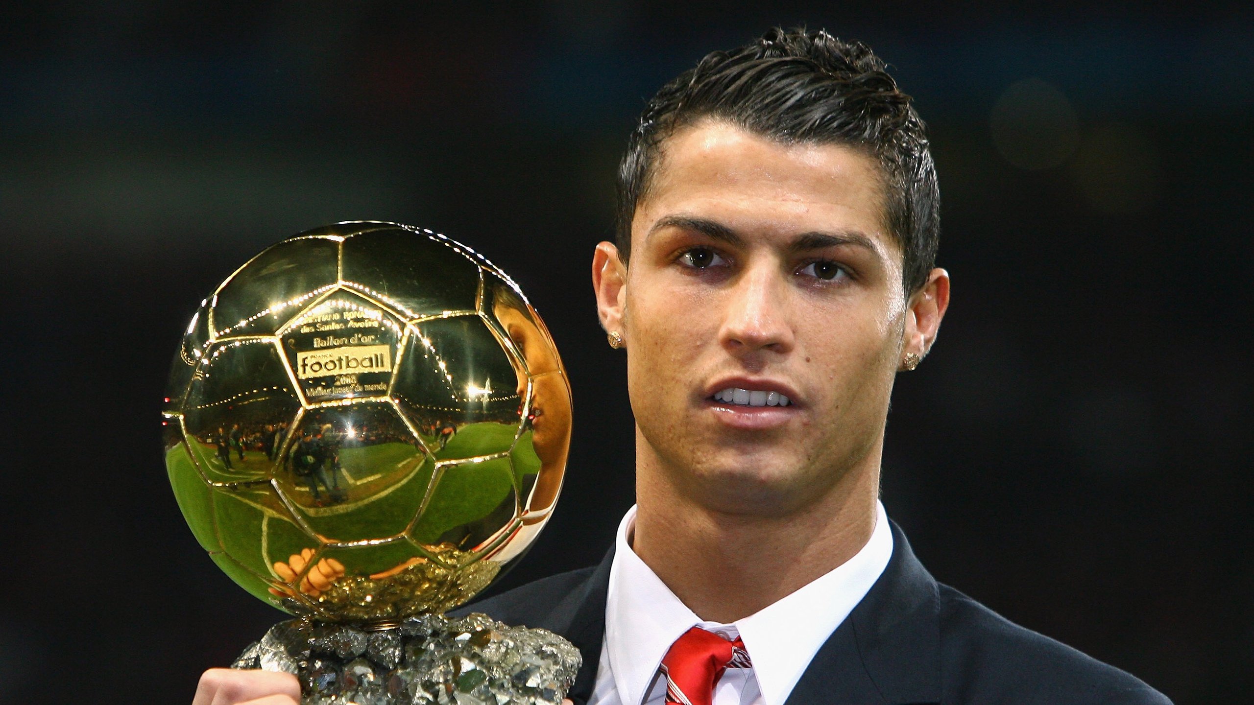 雷恩力克那不勒斯，卡瓦哈尔如何从边路飞翼蜕变为关键先生